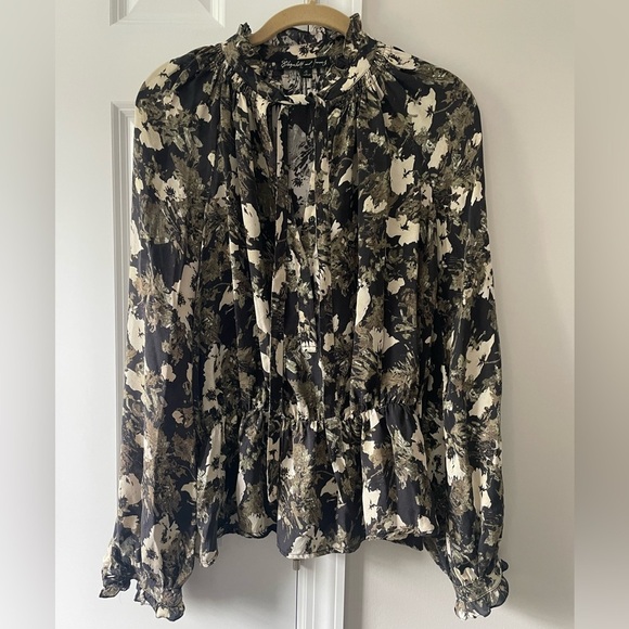 Elizabeth and James Silk Tie Front Blouse - Picture 3 of 12